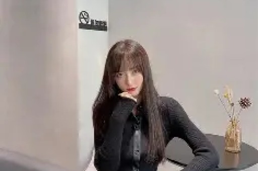 演员张延在剧组意外怀孕现在女儿比她还漂亮